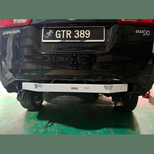  Barre anti-collision arrière Ultra Racing UR-CR2-4482 pour TOYOTA INNOVA TOYOTA INNOVA 2ND GEN (AN140) 2.0 2WD 2015+