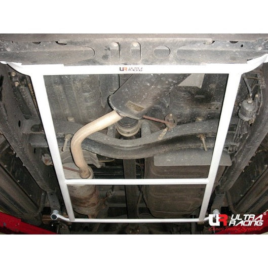  Barre anti-rapprochement 4 points Ultra Racing TOYOTA UNSER (KF70) 1.8 2WD 1997-2000