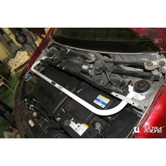  Barre anti-rapprochement Ultra Racing à 2 points HYUNDAI CLICK (TB) 1.3 2WD 2002-2011