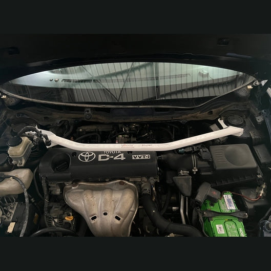  Barre anti-rapprochement Ultra Racing à 2 points TOYOTA WISH 1ST GEN (AE10) 1.8 2WD 2003-2009