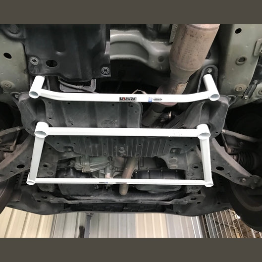 Barre anti-rapprochement Ultra Racing 2 points mi-mollet LEXUS RX 270 3TH GEN (AL10) 2.7 2WD FACELIFT 2012-2015