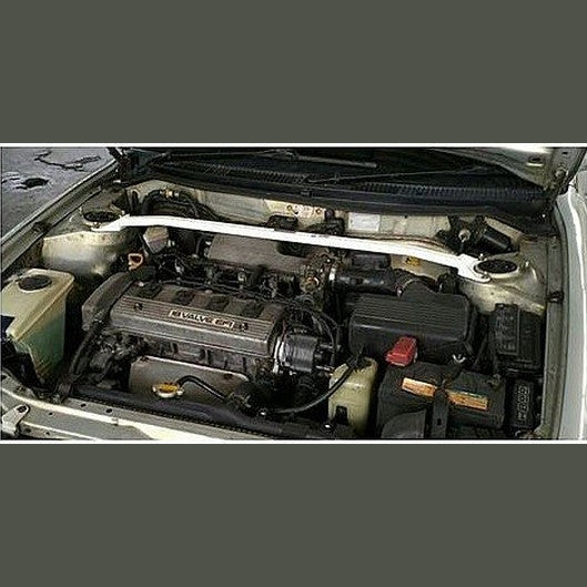 Barre anti-rapprochement Ultra Racing 2P TOYOTA COROLLA 7TH GEN (AE101) 1.6 2WD SEDAN 1991-1998