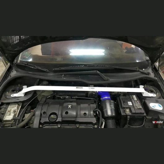  Barre anti-rapprochement avant Ultra Racing Peugeot 206 UR-TW2-2044
