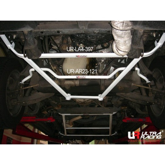  Barre anti-rapprochement avant inférieure à 4 points Ultra Racing TOYOTA UNSER (KF70) 1.8 2WD 1997-2000