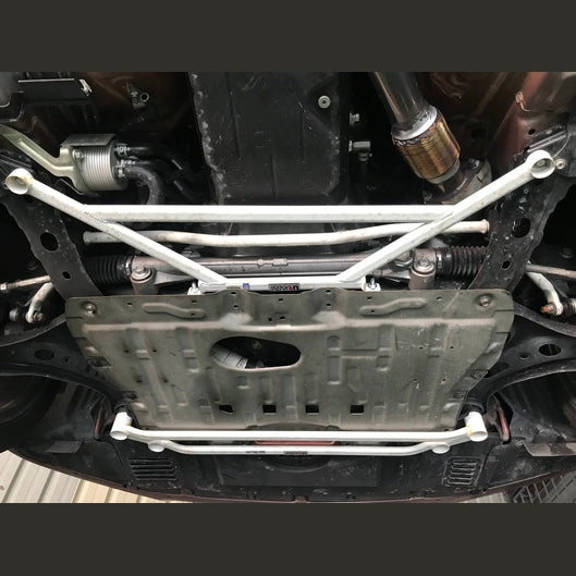  Barre anti-rapprochement inférieure avant Ultra Racing 4P SUBARU BRZ 1ST GEN 2.0 2WD 2012+