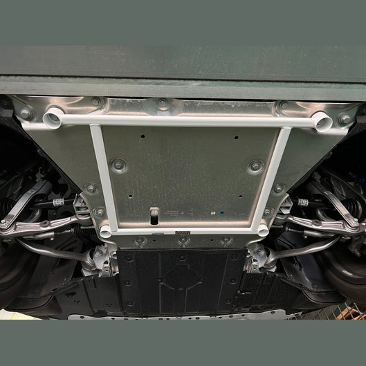  Barre anti-rapprochement inférieure avant Ultra Racing UR-LA4-4353 BMW IX BMW IX (I20) DUAL-MOTOR 4WD 2021+