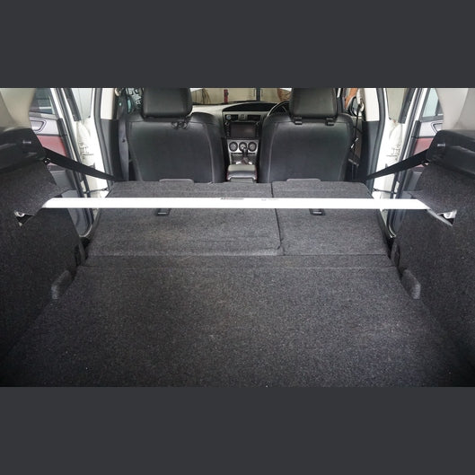  Barre anti-rapprochement supérieure arrière 2 points Ultra Racing MAZDA 3 2ND GEN (BL) 1.6 2WD HATCHBACK 2008-2013