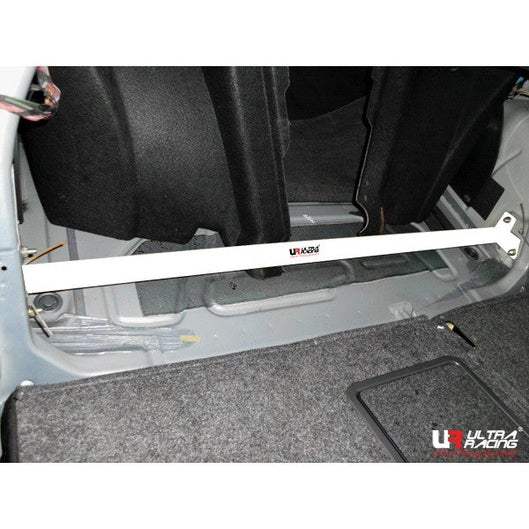  Barre anti-rapprochement supérieure arrière Ultra Racing 2P VOLKSWAGEN PASSAT CC 1.8 TSI 2WD 2012-2017