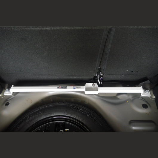  Barre anti-rapprochement supérieure arrière Ultra Racing 3P PEUGEOT 208 (A9) 1.2 2WD 2012-2019