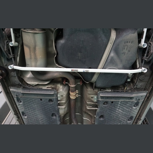  Barre de liaison inférieure arrière à 2 points Ultra Racing NISSAN MURANO 1ST GEN (Z50) 2.5 2WD 2003-2007