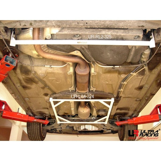  Barre de liaison inférieure arrière à 2 points Ultra Racing VOLKSWAGEN NEW BEETLE 1.8T 2WD 1998-2011