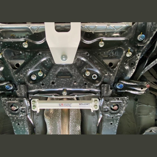  Barre de renfort inférieure avant Ultra Racing UR-LA2-4269 HONDA CIVIC HONDA CIVIC 11TH GEN (FE) 1.5T 2WD SEDAN 2021+