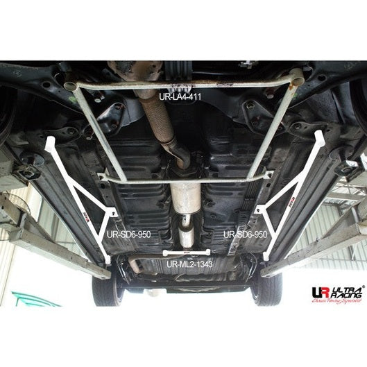  Barre de suspension inférieure Ultra Racing à 2 points NISSAN CEFIRO (A32) 2.0 2WD 1994-1998