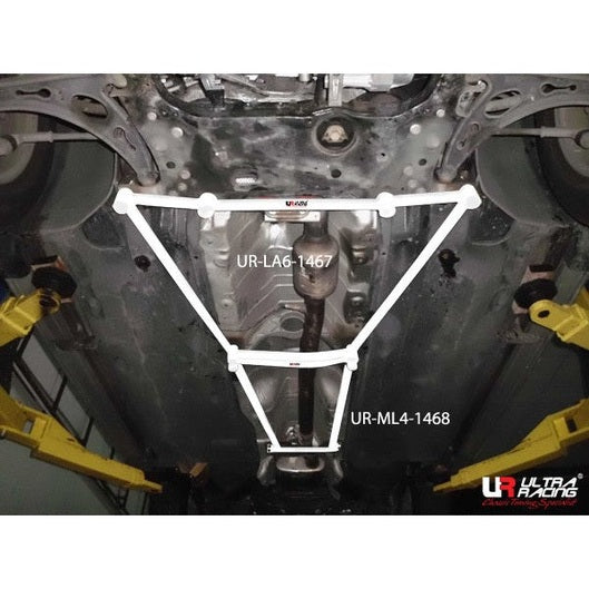  Barre de suspension inférieure Ultra Racing à 4 points VOLKSWAGEN TIGUAN 1ST GEN (5N) 1.4 TSI 2WD FACELIFT 2011-2017