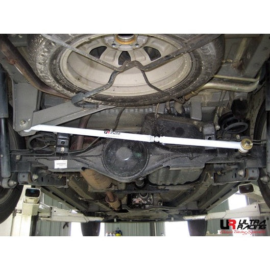  Barre de torsion arrière à 2 points Ultra Racing TOYOTA AVANZA 1ST GEN (F600) 1.3 2WD 2003-2011