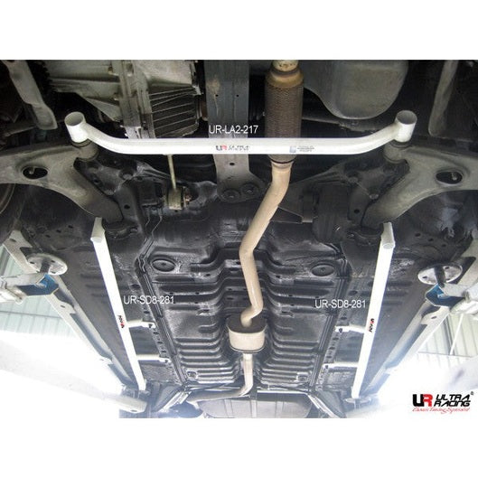  Barre de torsion arrière Ultra Racing MITSUBISHI CHAMP 2ND GEN 1.5 2WD SEDAN MT 1983-1988