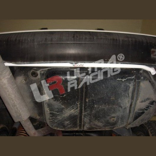  Barre de torsion arrière Ultra Racing TOYOTA COROLLA SPRINTER TRUENO (AE86) 1.6-4A-GE 2WD HATCHBACK 1984-1987