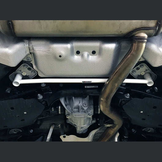  Barre inférieure arrière 2 points Ultra Racing BMW G20 (330i) 2.0T 2WD 2019+