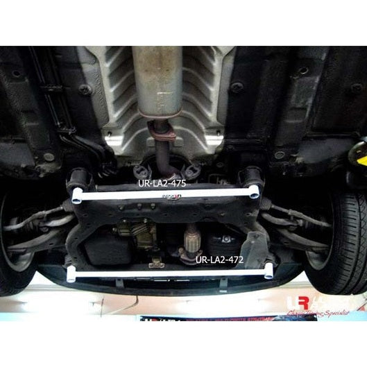  Barre inférieure arrière Ultra Racing HYUNDAI ACCENT 3RD GEN (MC) 1.6 2WD 2005-2010