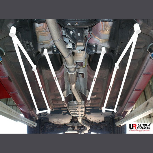  Barre inférieure moyenne Ultra Racing 4P SUBARU IMPREZA WRX STI 3RD GEN (GRB) 2.0T 4WD VERSION 10 HATCHBACK 2007-2014