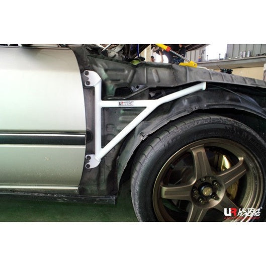  Supports d'ailes Ultra Racing à 3 points TOYOTA CORONA 9TH GEN (T170) 2.0 2WD MT 1987-1992