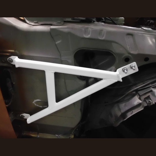  Supports de garde-boue 3 points Ultra Racing NISSAN FAIRLADY (350Z)(Z33) 3.5 V6 2WD COUPE 2002-2008