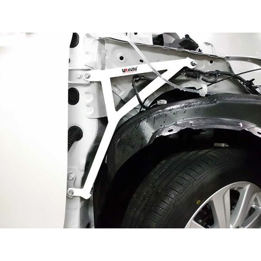 Supports de garde-boue 3 points Ultra Racing TOYOTA VIOS 3RD GEN (XP150) 1.5 2WD 5-SPEED 2013-2016